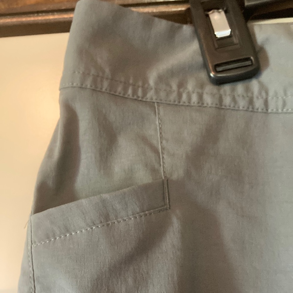 Mens 34 Swim Trunks Under Armour HeatGear Gray (ABBA) - Picture 4 of 12
